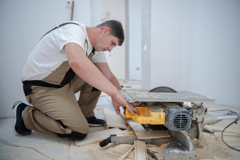 Serra Clipper: Aluguel e Preços Competitivos para Sua Obra Serra Clipper: Aluguel e Preços Competitivos para Sua Obra
