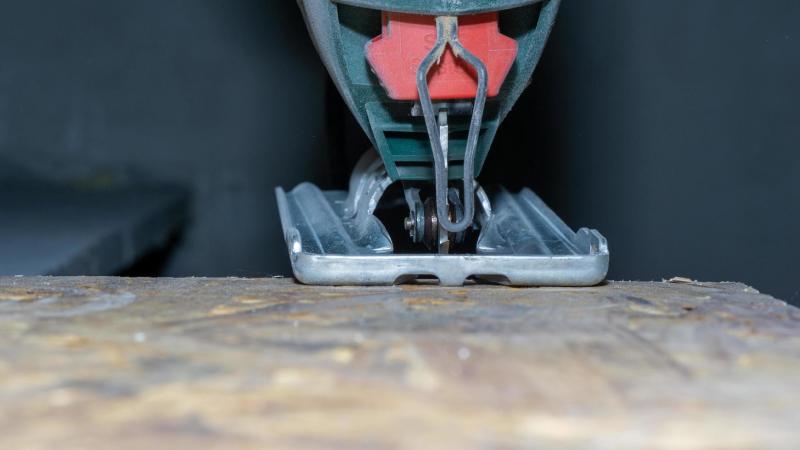 Aluguel de Cortadora de Piso para Obras: Vantagens e Dicas de Escolha Aluguel de Cortadora de Piso para Obras: Vantagens e Dicas de Escolha